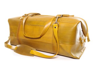 Weekend Bag | Fire-hose from Elvis & Kresse