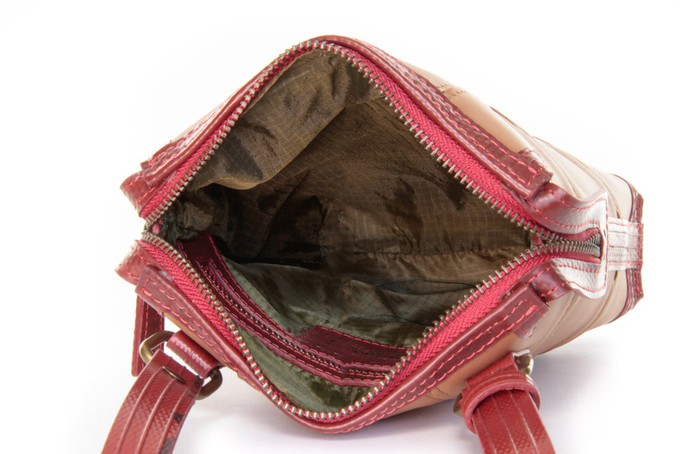 Saddle Bag | Leather & Fire-hose from Elvis & Kresse