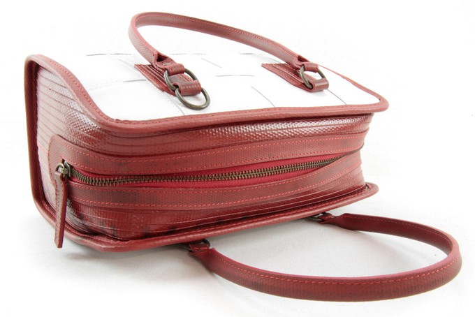 Small Post Bag - Leather Handbag from Elvis & Kresse