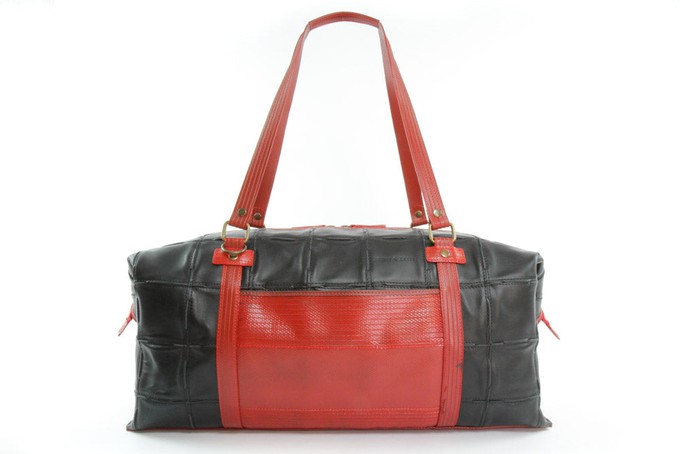 Weekend Bag | Leather & Fire-hose from Elvis & Kresse