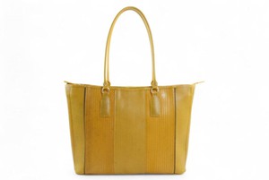Classic Tote | Fire-hose from Elvis & Kresse