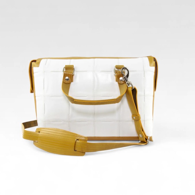 Metropolitan Bag | Leather & Fire-hose from Elvis & Kresse