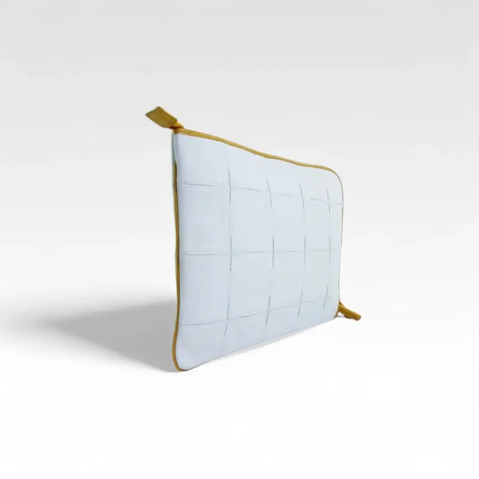 Folio Laptop Case | Leather & Fire-hose from Elvis & Kresse