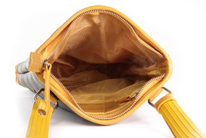 Reporter Bag | Leather & Fire-hose from Elvis & Kresse