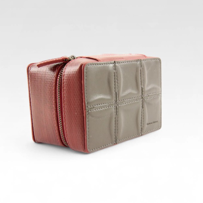 Large Box | Leather & Fire-hose from Elvis & Kresse