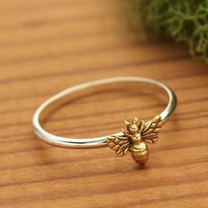 Silver ring with bronze bee from Fairy Positron