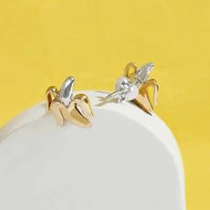 Zilveren/bronzen studs banaan via Fairy Positron