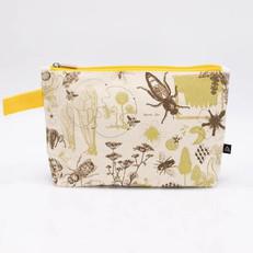 zip case honeybee from Fairy Positron