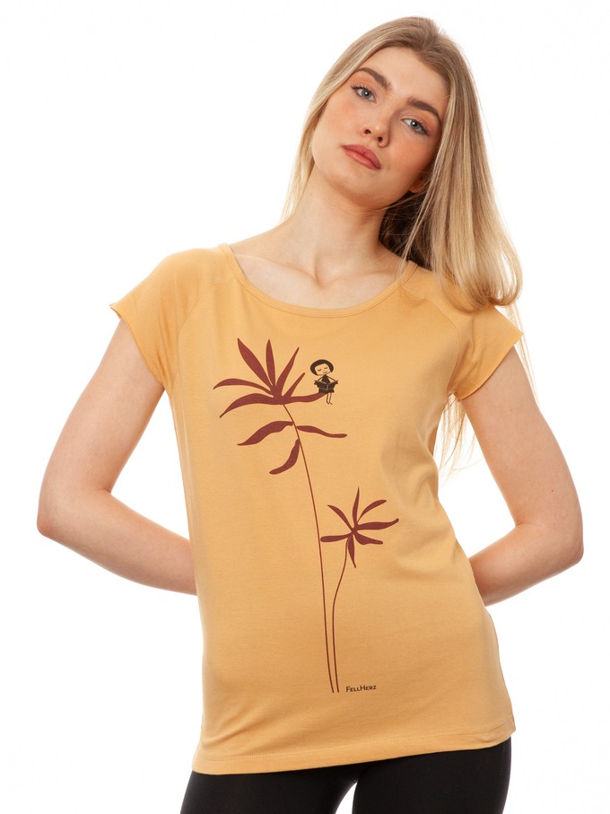 Reading Palm Girl Cap Sleeve clay from FellHerz T-Shirts - bio, fair & vegan
