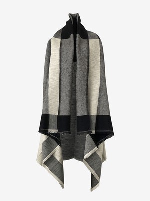 cape infinity wool black white from Fifth Origins