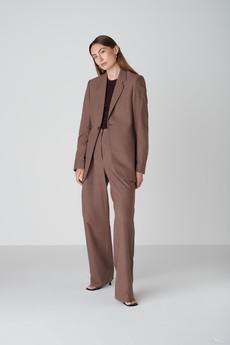 Janne Blazer - Chocolate Brown via Floria Collective