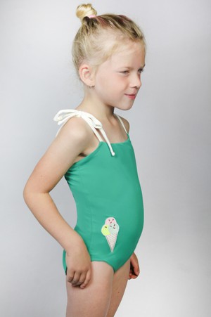 Recycling swimsuite Flori Petite, botanico / cream from Frija Omina