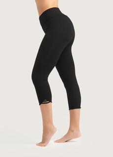 Bio Capri Leggings Feel black via Frija Omina
