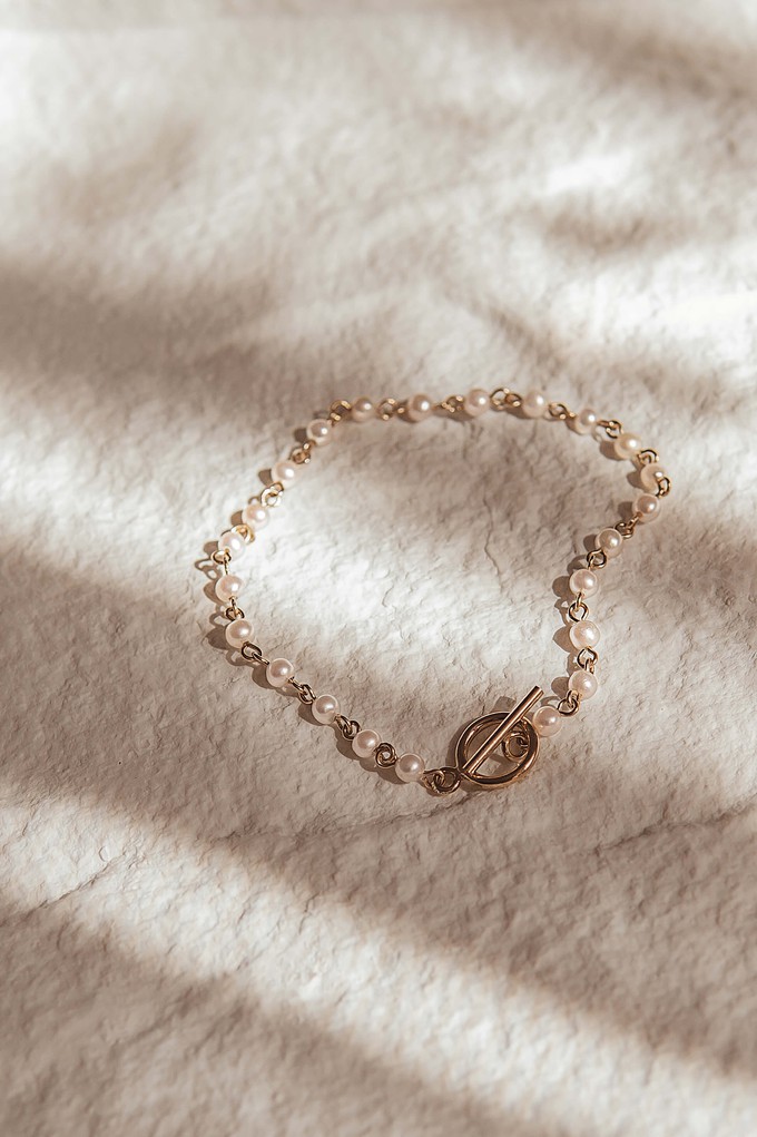Audrey Pearl Station Bracelet from GAÂLA