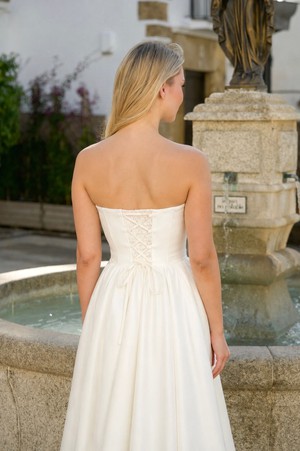 Annabeth Wedding Dress from GAÂLA