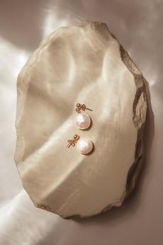 Halo Pearl Earrings via GAÂLA