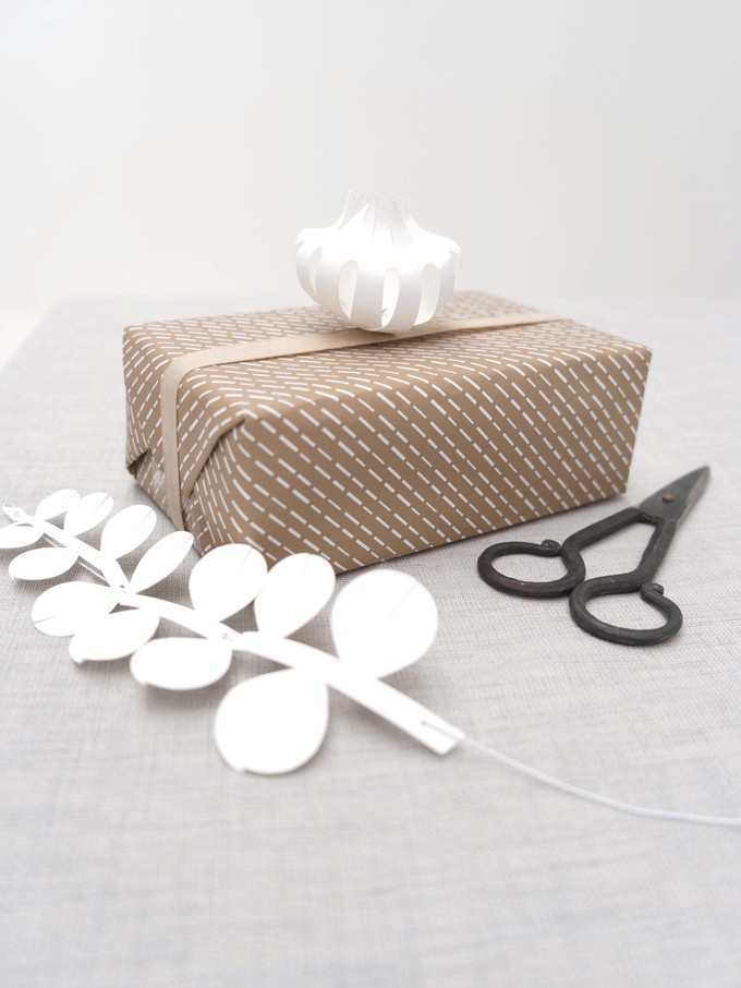 FIELD flowers – large White from Glow - the store