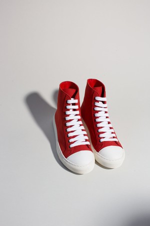 KAMO Red/White sneakers| warehouse sale from Good Guys Go Vegan