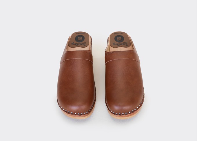 DA VINCI vegan clogs | BROWN from Good Guys Go Vegan