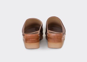 DA VINCI vegan clogs | BROWN from Good Guys Go Vegan