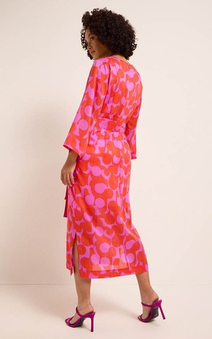 Dress Graphic Dots Midi from Het Faire Oosten