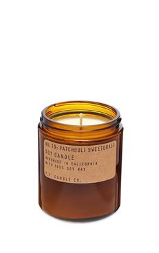 Candle No.19 Patchouli Sweetgrass from Het Faire Oosten