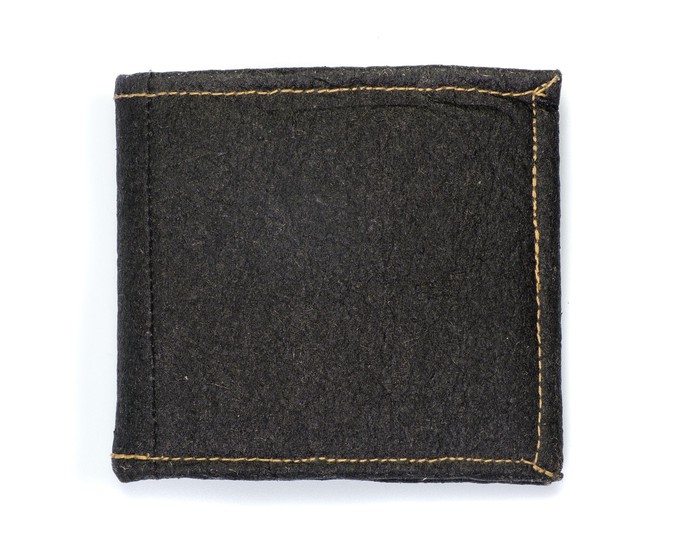 Black Wallet - Pinatex and hemp Vegetarian wallet made out from all natural fibres - Black or Brown - 100% plant fabrics, vegan friendly from Himal Natural Fibres