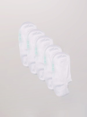 GIVEAWAY Sneaker Socks 5-Pack from Honest Basics