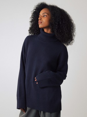 Chunky Turtleneck Women from Honest Basics