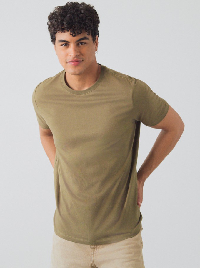 Men Basic T-shirt from Honest Basics