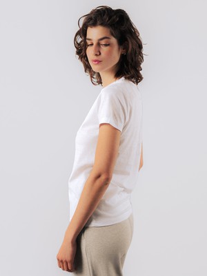 T-shirt dames from Honest Basics