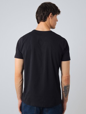 Men Basic T-shirt from Honest Basics