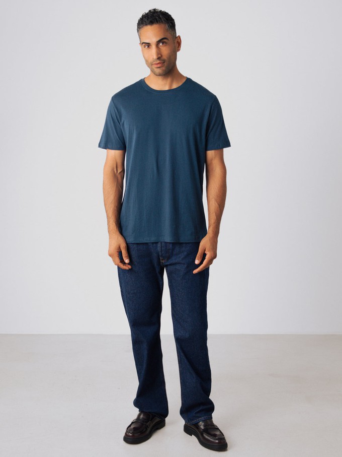 Men Basic T-shirt from Honest Basics