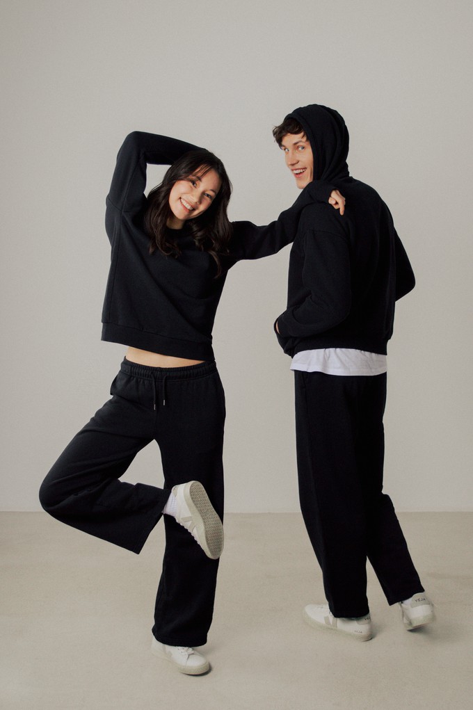 GIVEAWAY Wide Jogger - Second Life Edition from Honest Basics