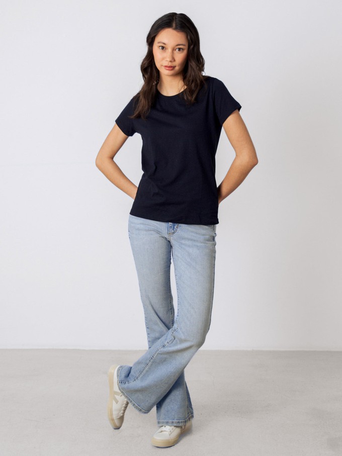 Women Basic T-shirt from Honest Basics