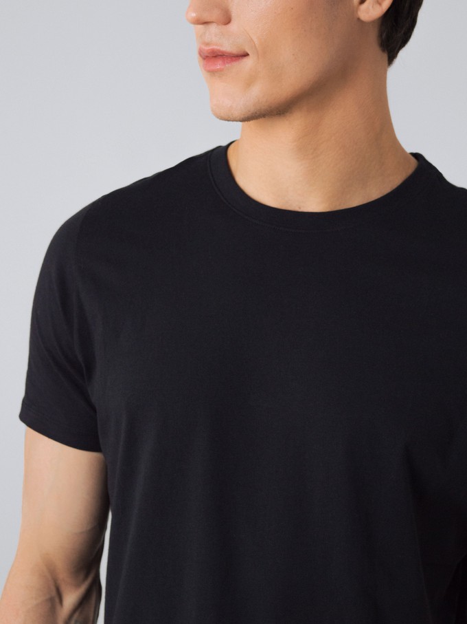 Men Basic T-shirt from Honest Basics