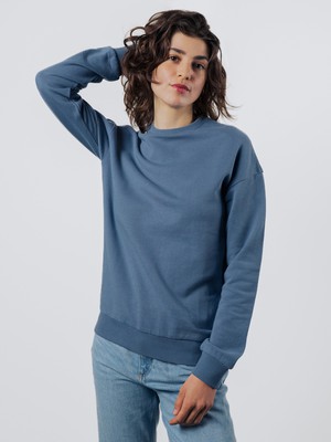 Light Crew Women from Honest Basics