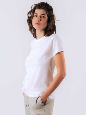 T-shirt dames from Honest Basics