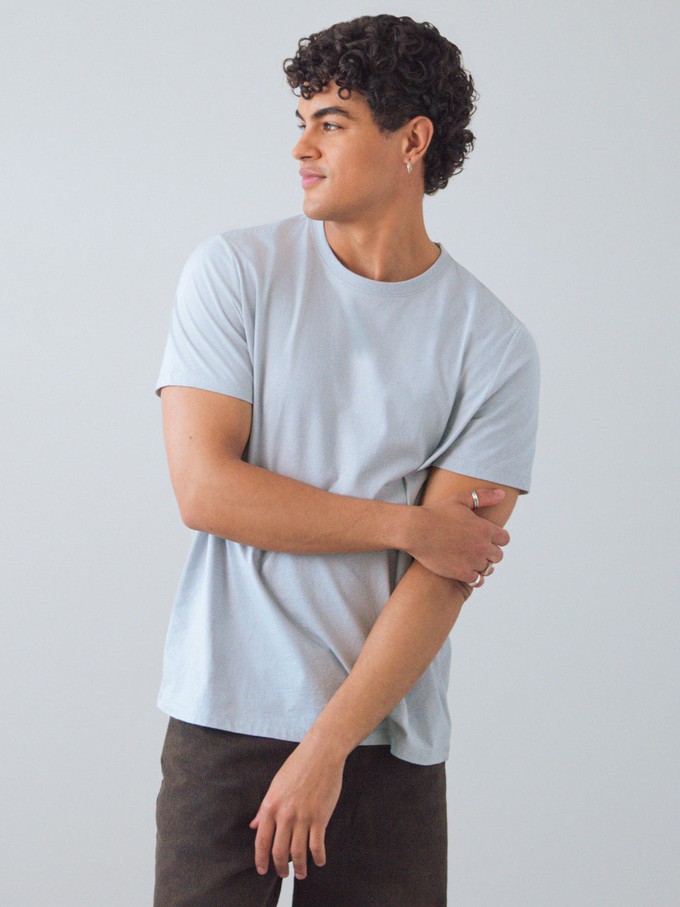 Men Basic T-shirt from Honest Basics