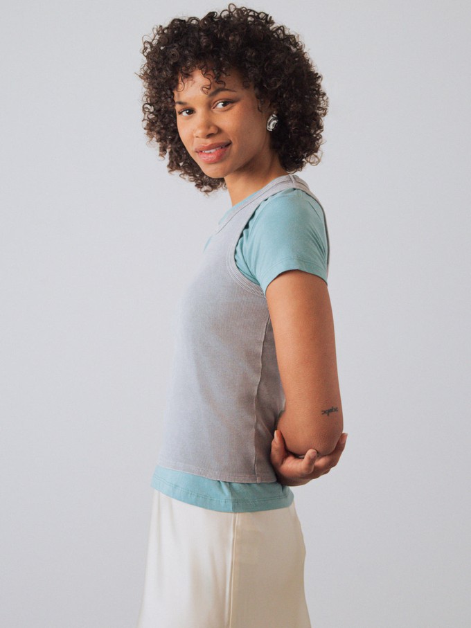 Women Basic T-shirt from Honest Basics