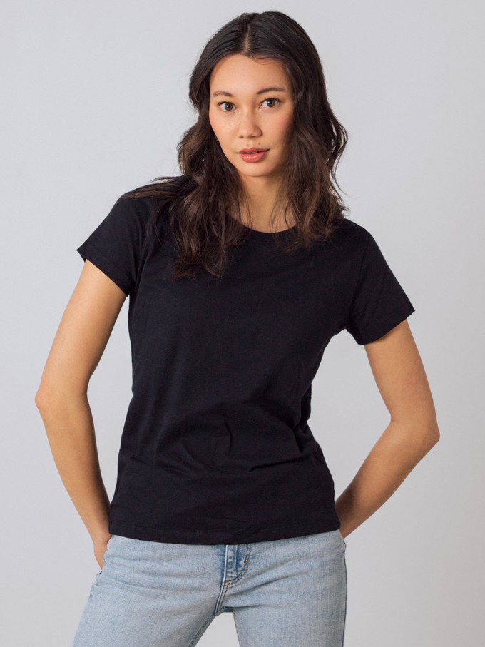 Women Basic T-shirt from Honest Basics