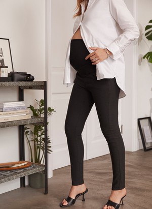 Super Stretch Maternity Skinny Jean from Isabella Oliver