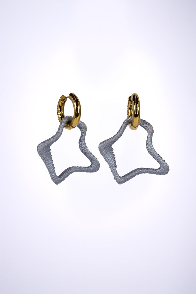 The Pentagon - gold rings from IZZI Label