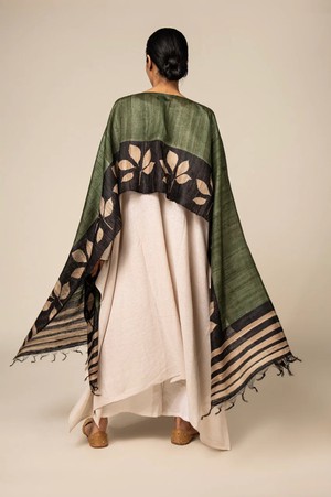 NEW! 3-in-1 Peace Silk Poncho Chestnut from JULAHAS