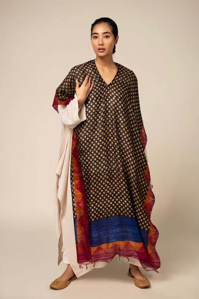 NEW! 3-in-1 Peace Silk Poncho Gold Polka from JULAHAS