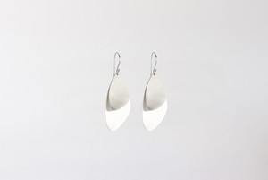 Majestic Mussel earrings silver from Julia Otilia