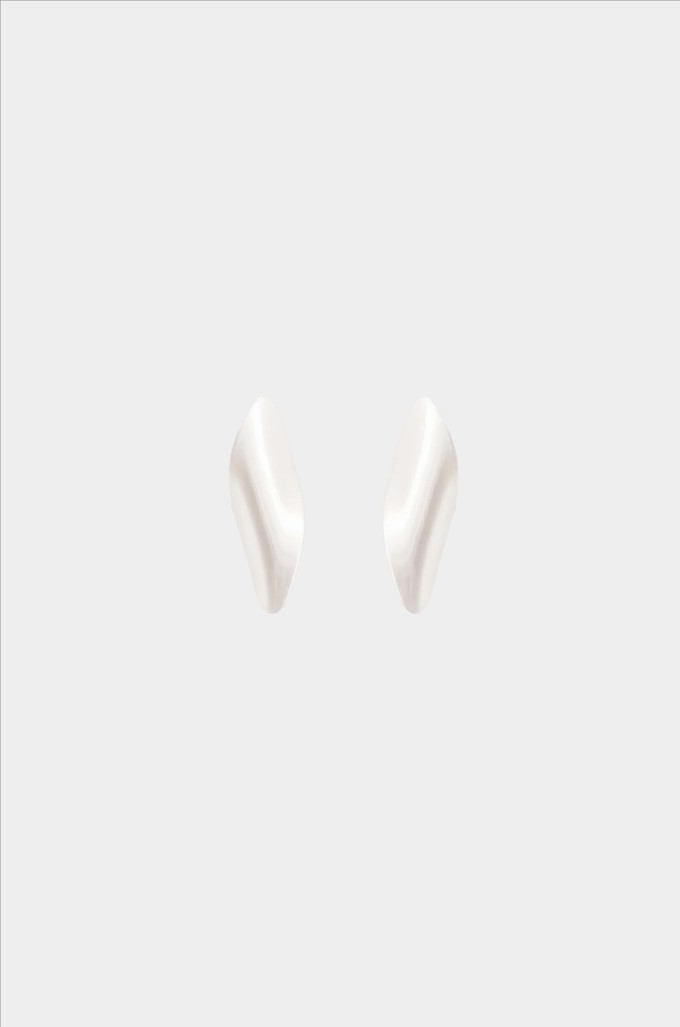 Swirling wind stud earrings silver from Julia Otilia