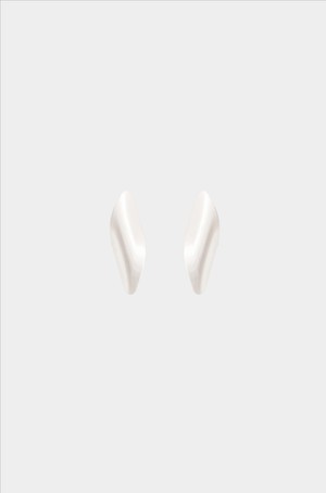 Swirling wind stud earrings silver from Julia Otilia