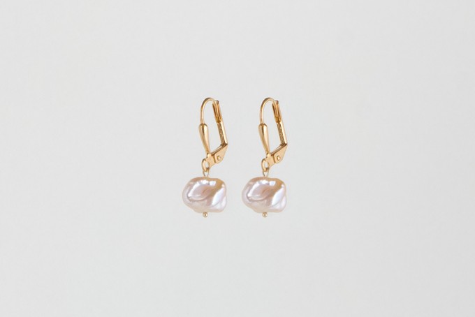 Raw pearl earrings gold plated