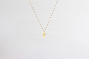 Mini Mussel necklace | gold plated from Julia Otilia